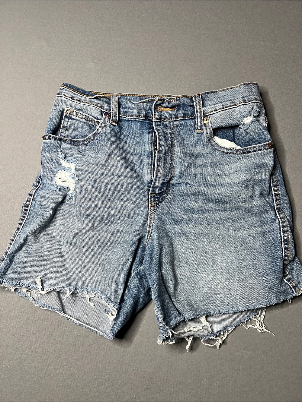 Levi’s signature denim shorts